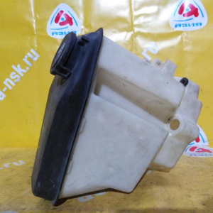 Бачок омывателя BMW X5 E53 7.8L без насосов (под омыватель фар) 61678252738 '1999-2006