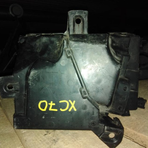 Корпус воздушного фильтра Volvo S60 B5254T2 5CYL TURBO (дефект крышки) 8649673 '2001-2009