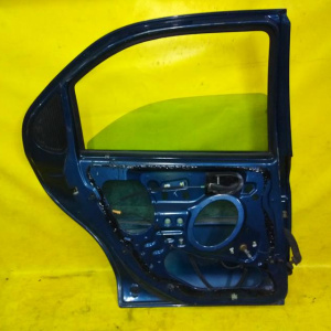 Дверь боковая Ford Mondeo 1 FD/GBP '1993-1996 зад, лев Дефект