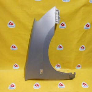 Крыло NISSAN Bluebird Sylphy G11 перед, прав