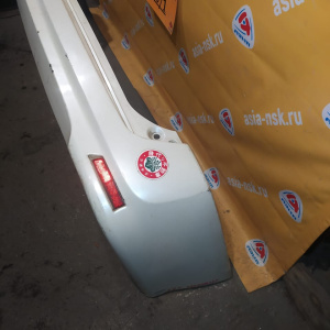 Бампер NISSAN Serena C25 зад HWS (Highway Star grade ) ДЕФЕКТ 85022-CY80H