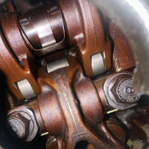 Двигатель Mitsubishi 4G93-DM9183 16 клап карб грм с лева БЕЗ ГЕНЕРАТОРА КОНДЁРА И ТРАМБЛЕРА Galant E52A-0308710 '1995-