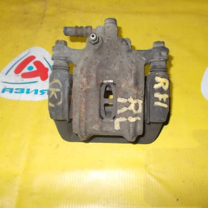 Суппорт Honda RF1/RF2 Stepwgn зад, лев