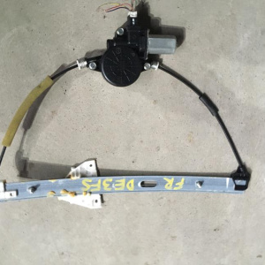 Стеклоподъемник Mazda Demio DE3AS '2008 перед, прав 6к.
