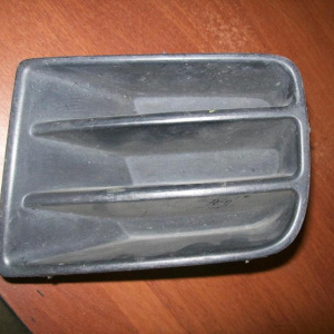 Заглушка в бампер Toyota Gaia SXM10 L