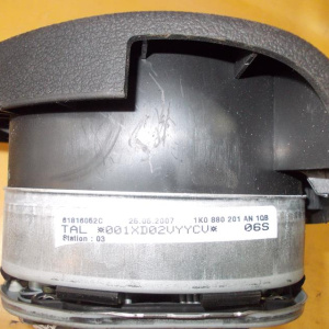 Подушка безопасности Volkswagen Golf 5 1F7/1K1/5M1/B6/3C2 '2005-2011 водителя с зарядом 1 фишка, 3 спицы 1K0880201AN1QB 1K0880201AN