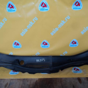 Решетка под лобовое стекло Mazda Demio DE3AS