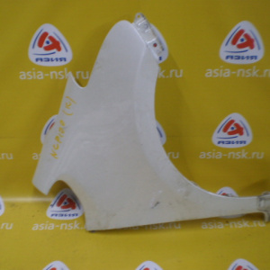 Крыло TOYOTA Ractis NCP100 перед, прав