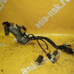 Замок зажигания Kia Sportage K00/JA/FM '2001 46761A+2 ключа+фишка