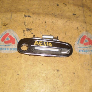 Ручка двери TOYOTA Carib/Sprinter/Corolla AE110 перед, прав