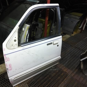 Дверь боковая Ford Explorer 2 UN105 '1994-2001 перед, лев