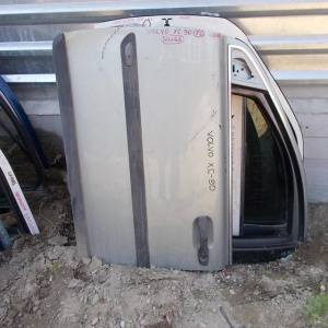 Дверь боковая Volvo XC90 CZ/CT '2002-2014 перед, лев в сборе