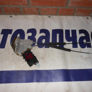 Замок двери Subaru SG5 Forester зад, прав