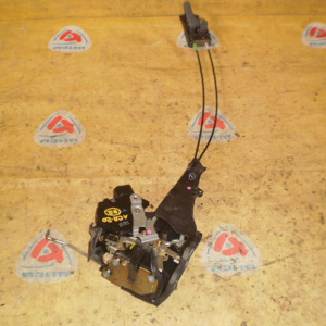 Замок двери Toyota ACA20 Rav4 зад, прав