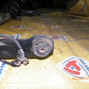 Балка MITSUBISHI CB1W/CB2W/CB4W/CB5W/CB8W Libero Dram ABS. В сборе. R