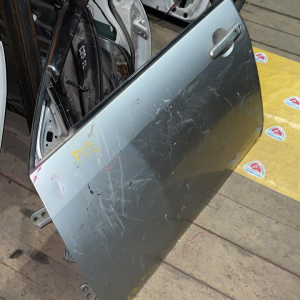 Дверь боковая NISSAN Primera P12 перед, лев Дефект(цена за голое железо)