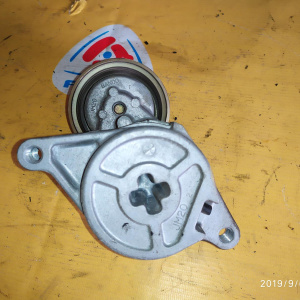 Натяжитель приводного ремня Mazda ZJ/ZY/Z6 Demio/Axela/3 DY3W/BK5P/BL