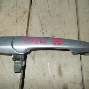 Ручка двери Mazda Demio DY3W перед, лев