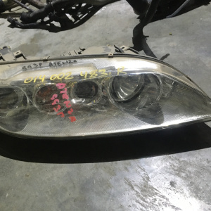 Фара Mazda прав Atenza GG '2004 хром (ксенон)