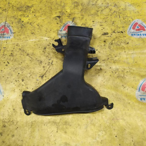 Воздухозаборник Toyota Harrier GSU30 2GR-FE