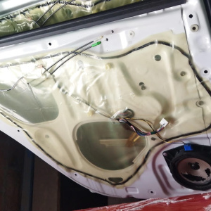 Дверь боковая TOYOTA Allion NZT240 зад, лев Дефект (цена за голое железо)