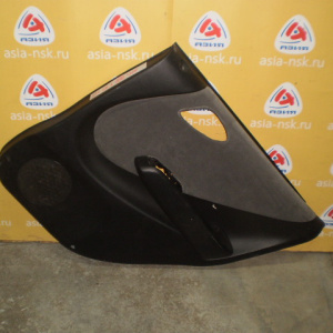 Обшивка двери Honda Fit GD1 зад, прав