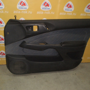 Обшивка двери Toyota Caldina/Corona ST190 '1992-1995 перед, прав