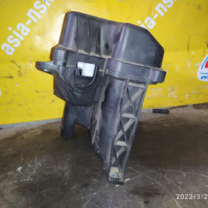 Корпус компьютера Toyota 82703-30030 + 82774-30030 Brevis/Crown Majesta/Mark II Wagon Blit/Verossa JZX110/JCG10/JZS177 1JZ-GE/1JZ-FSE/1UZ-FE/2JZ-FSE