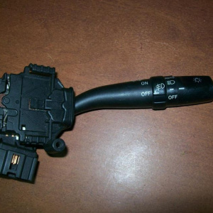 Блок подрулевых переключателей TOYOTA Camry ACV30 R [повороты+туманки+автосвет]