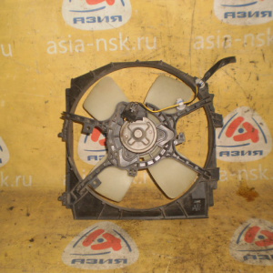 Диффузор радиатора Mazda Familia BJ5W (охлаждения)