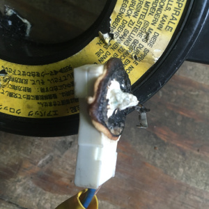 Шлейф подрулевой MITSUBISHI N74W RVR дефект разъема