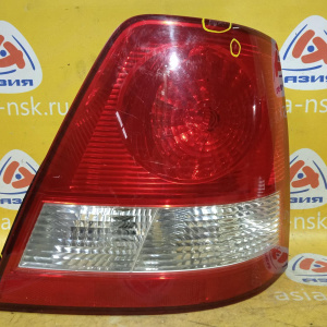 Стоп Kia Sorento BL/FY '2004 R USA (царапины на стекле, скол на корпусе) 924023E030