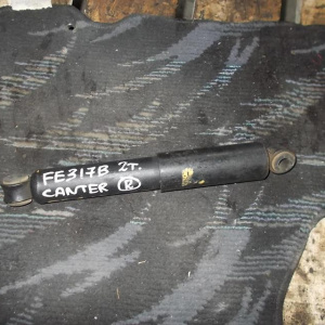 Амортизатор Mitsubishi Canter FE317B 4D33 R 2т.