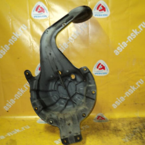 Крепление запасного колеса Land Rover Freelander LN/L314 '2003