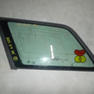 Стекло собачатника Audi A4 B6/8E5/B7/8ED '2001-2008 зад, прав Wagon