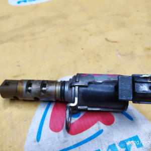 Клапан VVT-I Toyota 15330-22030 Corolla ZZE120 1ZZ/3ZZ