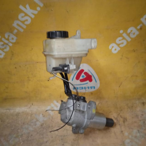 Главный тормозной цилиндр Land Rover Freelander LN/L314 KV6/25K4F '2003