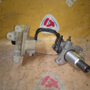 Главный тормозной цилиндр Land Rover Freelander LN/L314 KV6/25K4F '2003