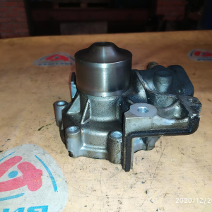 Помпа SUBARU EJ201/EJ203/EJ253/EJ25/EJ20X ТЕРМОСТАТ В НИЗ