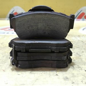 Колодки тормозные Nissan Sunny B13/B14/FN15/WFY10/N15/K11/PR10 ОСТАТОК 60-70% F 1N003-328ZA/PF-2375