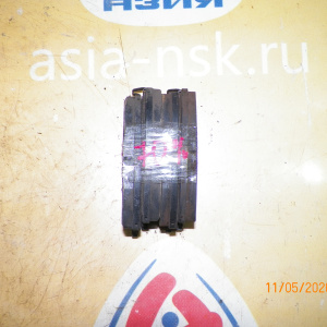 Колодки тормозные Toyota Corolla AE100/AE101/AE104/EE106/CE106/AE110/AE111/AE114/AE115/EE111/CE110/EL40/EL50/EP80/EP91/EXZ10/EXZ15/ET196 Остаток-70%.