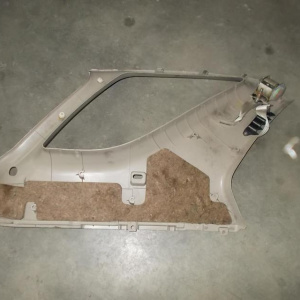 Обшивка багажника Toyota Harrier MCU15 (с ремнем) R