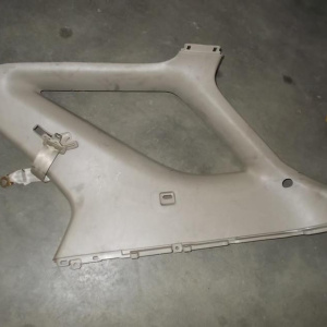 Обшивка багажника Toyota Harrier MCU15 (с ремнем) R