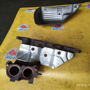 Коллектор выпускной Toyota 3S-FE Caldina SV32/SV40/ST191/ST210/ST182/ST202/ST206 3 шпильки ( кат. ) 2 выхода под штаны 17141-74120