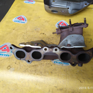 Коллектор выпускной Toyota 3S-FE Caldina SV32/SV40/ST191/ST210/ST182/ST202/ST206 3 шпильки ( кат. ) 2 выхода под штаны 17141-74120
