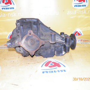 Редуктор TOYOTA KCH16/KCH46/VCH16/VCH28 R 39/8. (４．８７５).  Привод на 4 болта.