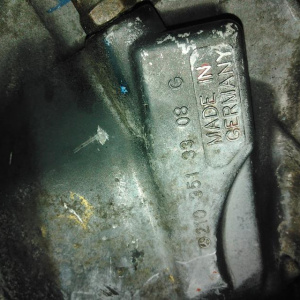 Редуктор Mercedes W210 E-Class M112 R 5AT 3.07 крышка A2103513308 A2103507362