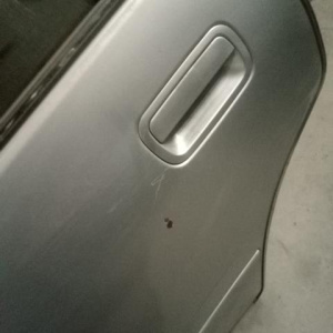 Дверь боковая NISSAN Avenir W10 зад, лев (цена за голое железо)