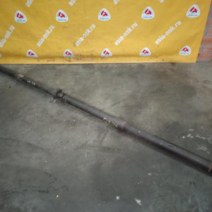 Кардан Volvo SZ XC70 B5254T2 5AT 8689915 (дефект шруса D=76 mm) 30713371