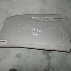 Подушка безопасности TOYOTA Crown JZS170 Пасс  (с зарядом)